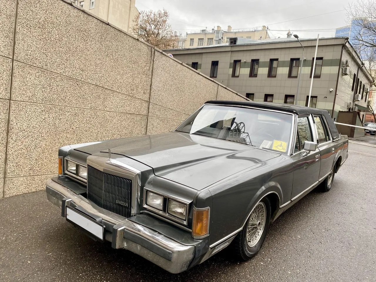 Lincoln Town Car 5.0 AT, 1989